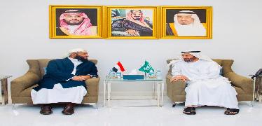 حوار مع وزير الأوقاف والإرشاد حول الاستعدادات لموسم الحج ودور المجلس الرئاسي