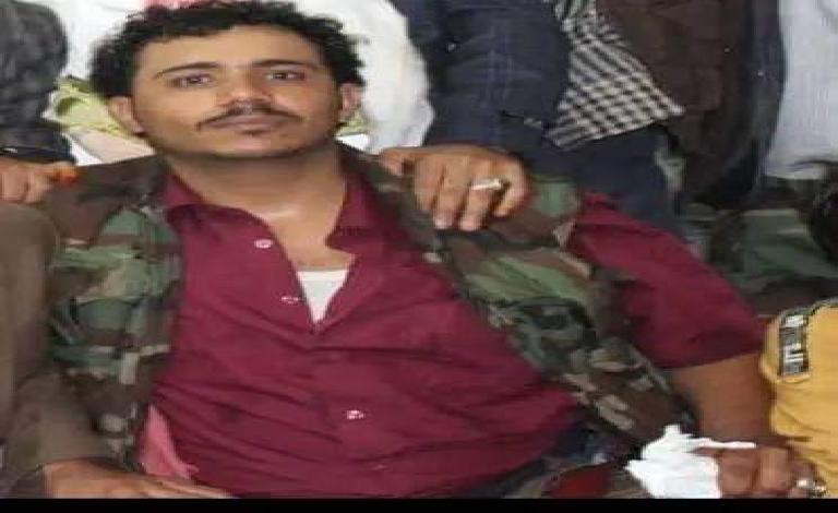 البيضاء: مقتل شاب وإصابة شقيقه برصاص مشرف حوثي في مدينة رداع على خلفية رفضهم دفع جبايات