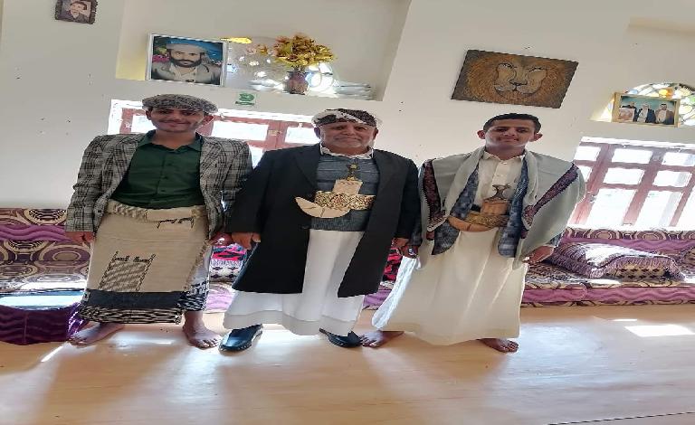 البيضاء: نجاة زعيم قبلي من محاولة اغتيال ومقتل نجله ومرافقه في مديرية العرش برداع