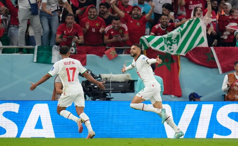 المنتخب المغربي يحقق آمال العرب ويتأهل الى ثمن نهائي كأس العالم بعد فوزه على كندا 2 - 1